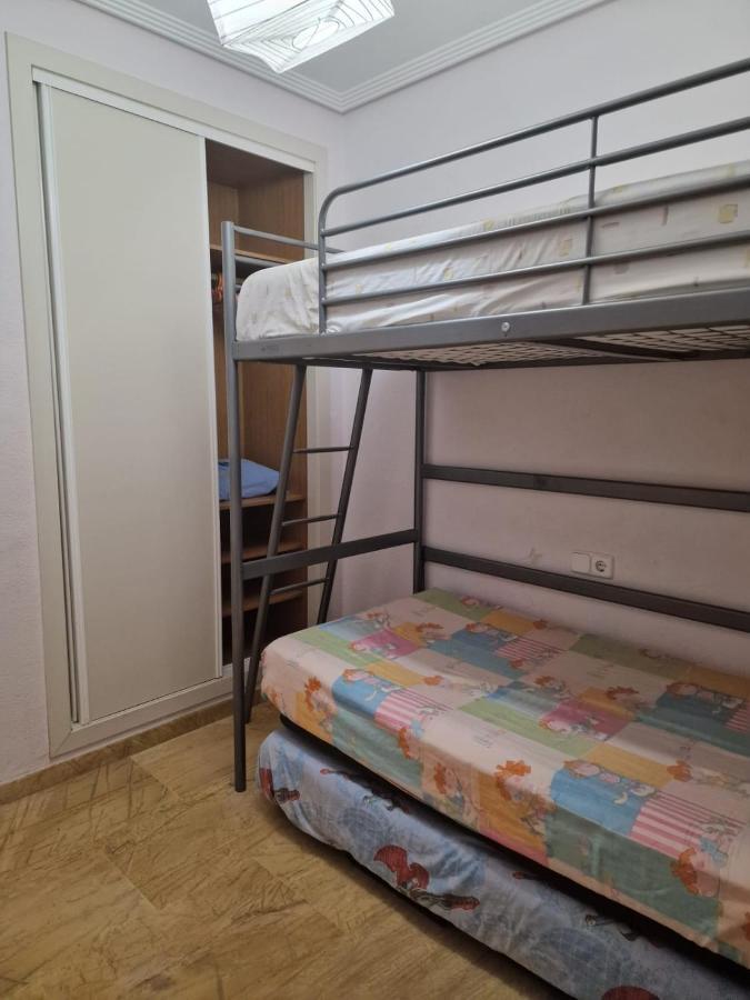 Apartamento Con Jardin En Playa Cabo Roig Tiene Wifi Орихуела Екстериор снимка